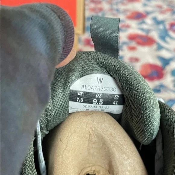 Altra Lone Peak 7 Sage Green Shoes - Women’s 9.5 - Picture 6 of 6